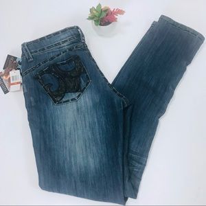 Dereon. Obsessed worn front jeans sz 9-10